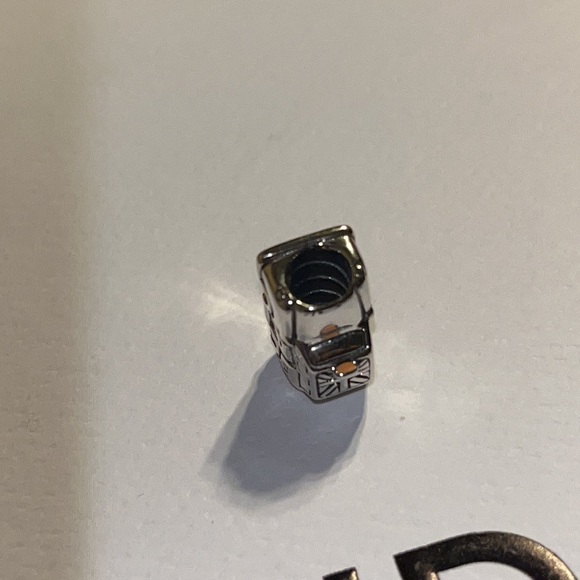 PANDORA UK 🇬🇧 Taxi - Picture 3 of 4